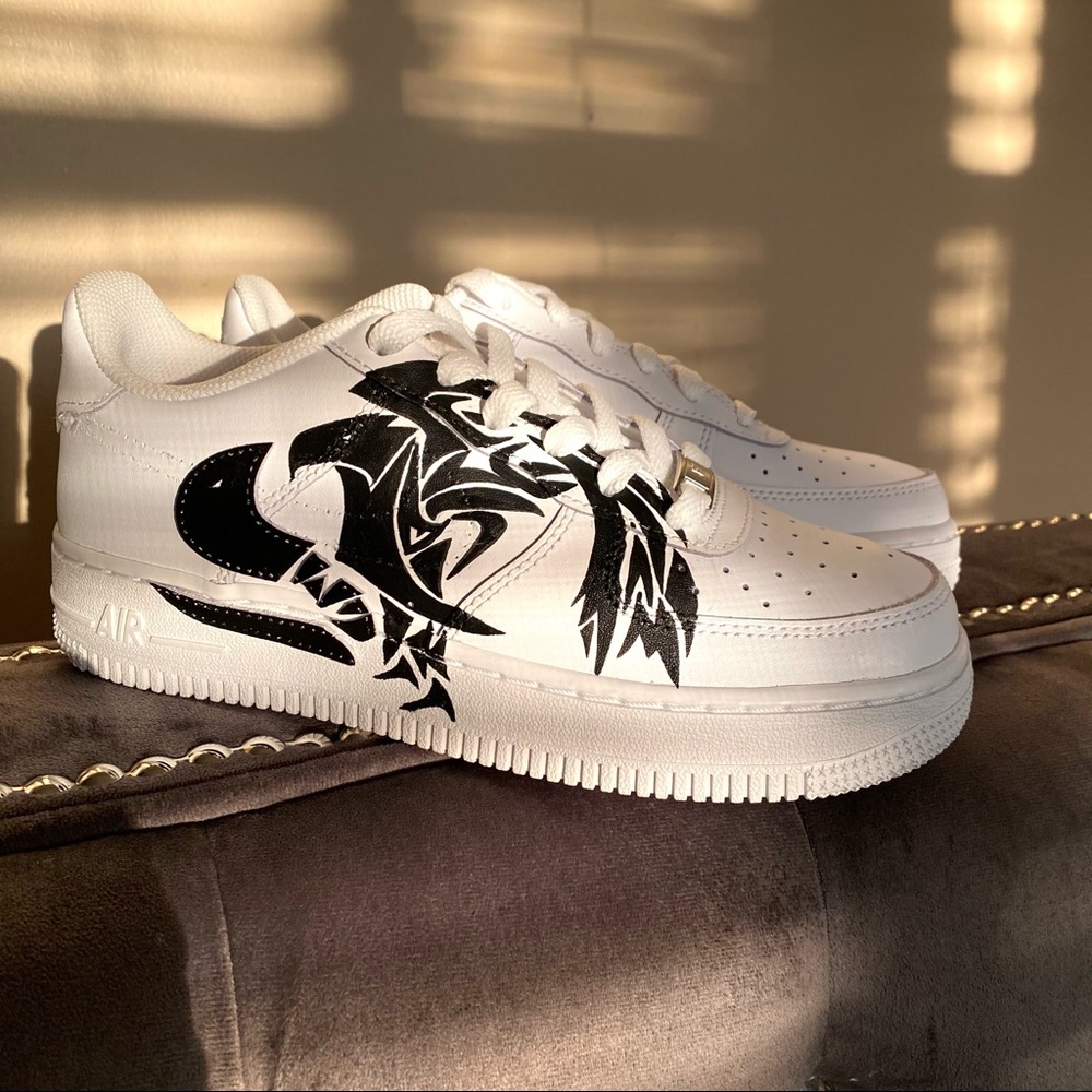 Nike Custom Mexico Air Force 1s - Picture 8 of 12